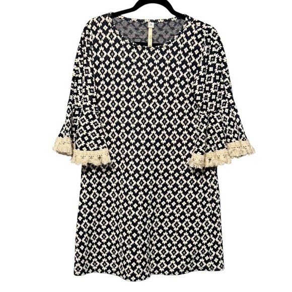 Uncle Frank Textured Bell Sleeve Tassel Detail Pul On Dress Size small - Picture 1 of 8